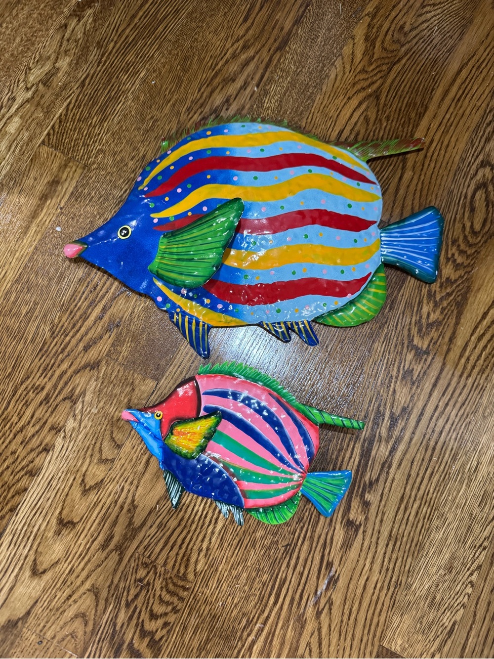 Colorful Striped Metal Fish Wall Decor - Vibrant Multicolor